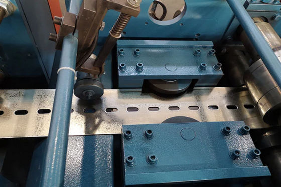 Hydraulischer 3mm automatischer heller Stahl-Keel Roll Forming Machine