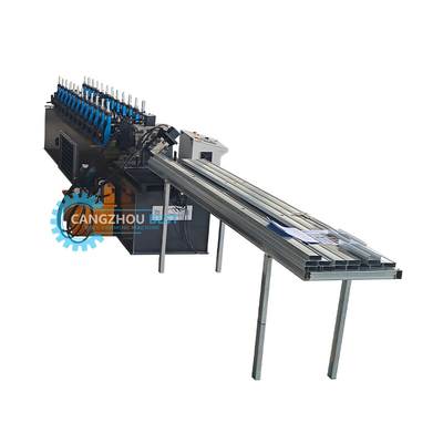 Flugende Hochgeschwindigkeits-Gipsplatten-Decken- Trockenwand-Stud-Spur-Roll-Formmaschine