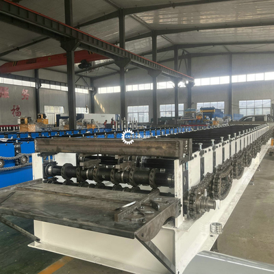YX1000 0,3-1,2 mm Bodendeck Stahl Profil Roll Formmaschine 380VAC Für den türkischen Markt