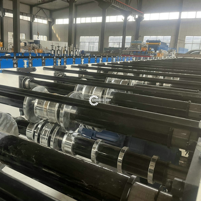 YX1000 0,3-1,2 mm Bodendeck Stahl Profil Roll Formmaschine 380VAC Für den türkischen Markt