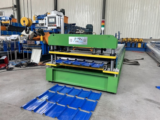 4 kW PLC-gesteuerte Kaltrollenformmaschine mit 18-20 Stationen