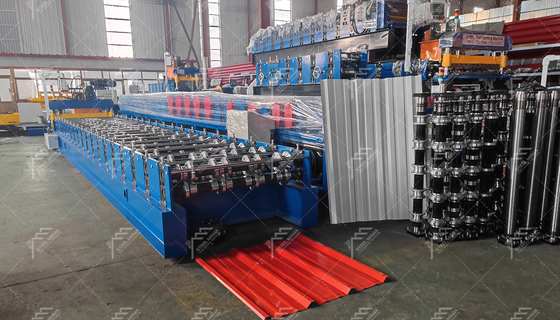 3T Hydraulic Cutting Roofing Sheet Roll Forming Machine mit Steuerungssystem