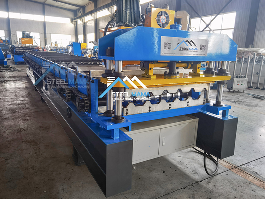 Kompakte Rollenformmaschine für Dachbleche mit 8-15 m/min Formgeschwindigkeit und hydraulischem Schneiden