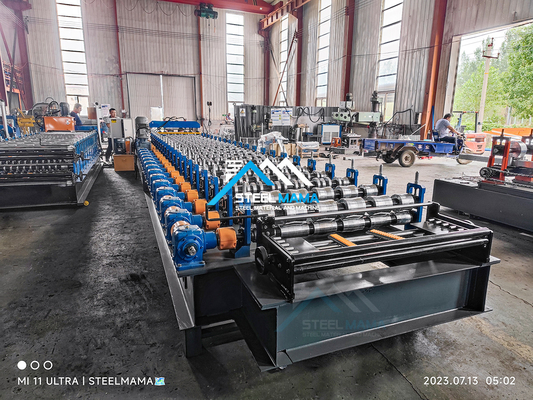 45# Stahlrolle Hydraulisches Schneiden Dachblech Rollformmaschine mit 5,5 kW