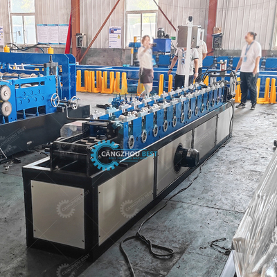 Zambie Beliebte galvanisierte Stahl Rollläden Profil Roller Tür Roll Formmaschine
