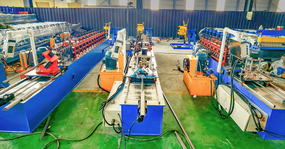 Hochgeschwindigkeits-Rollformmaschine mit 12-14 m/min Formgeschwindigkeit