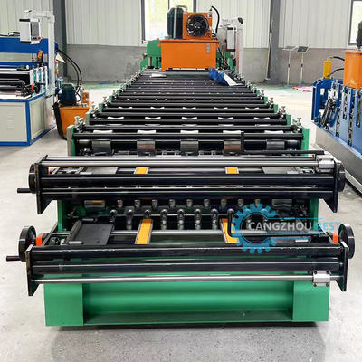 Farbstahlprofil Hydraulische Doppelschicht-Blattmetall-Dachmaschine PLC-Steuerung