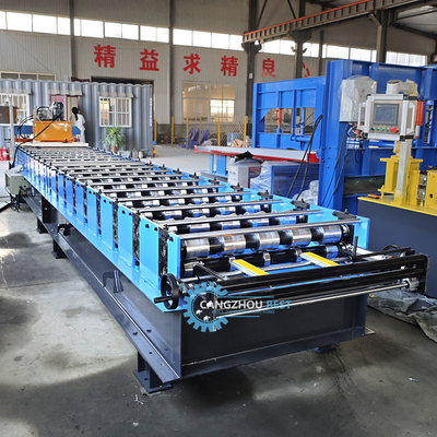 Hydraulische PLC-Steuerung Metall-Dachplatten-Rollformmaschine für Baustoffe