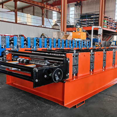 Neuester Entwurf für Wold-die breite Markt-Deckungs-Blatt-Rolle, die Maschine mit PLC-Steuerung bildet