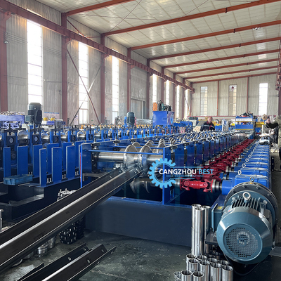 Stahldicke 4 mm Eisen Schnellwechsel 2&amp;3 Wellen Crash Barrier Roll Forming Machine