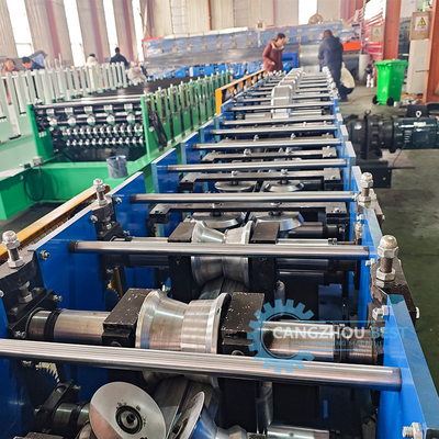 Farbstahlquadratrohr-Formschneidemaschine mit Ellblow-Maschine