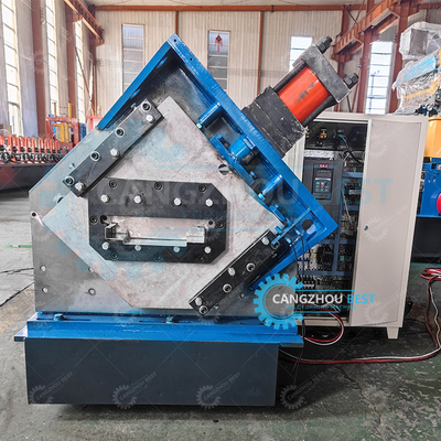 Selbstverriegelung Doppelkopfverzinkter Stahl 1,2 mm Dicke Stahl Türrahmen Rollenformmaschine