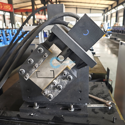 Flugende Hochgeschwindigkeits-Gipsplatten-Decken- Trockenwand-Stud-Spur-Roll-Formmaschine