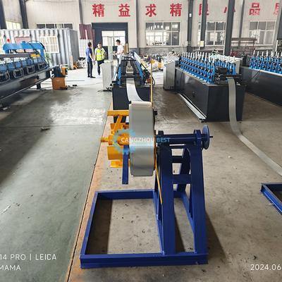 Flugende Hochgeschwindigkeits-Gipsplatten-Decken- Trockenwand-Stud-Spur-Roll-Formmaschine