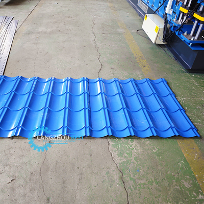 Farbstahl 3kw Servomotor Hochgeschwindigkeits-Zee Roofing Q Tile Roll Forming Machine