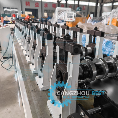 Metallprofilverzinkte C-Kanal-Rollformmaschine