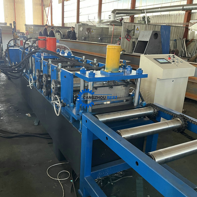 Hydraulische Schneidmaschine mit Selbstverschließung Galvanisierter Türrahmen aus Stahl
