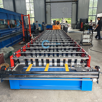 PPGI GI Stahlprofil Zee Tile Roll Forming Machine mit hoher Präzision innerhalb von 1 mm