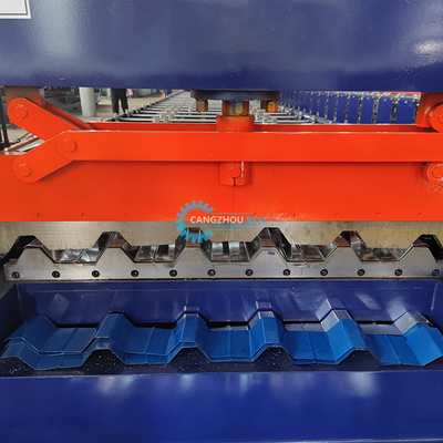 Russland Beliebte H44 Stahlprofil galvanisierte Dachplatten Rollenformmaschine