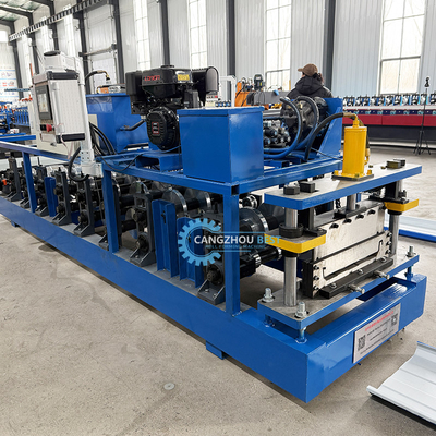 Portable Kr18 Stehende Nähmaschine Selbstverschluss-Dachplatten-Rollformmaschine