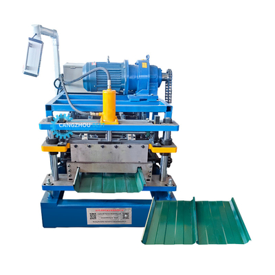 Hydraulisch abgeschnittenes galvanisiertes Stahlprofil Portable Kr18 Standing Seam Roof Roll Forming Machine