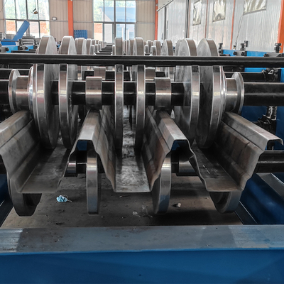 Automatische verzinkte Metalldecken-Bodenblech-Rollformmaschine
