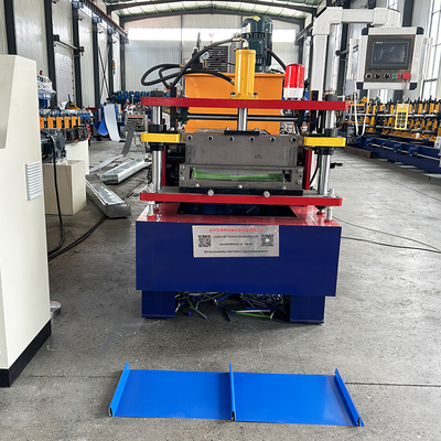 Farbstahl-Selbstverschluss-Metallplatten-Rollformmaschine