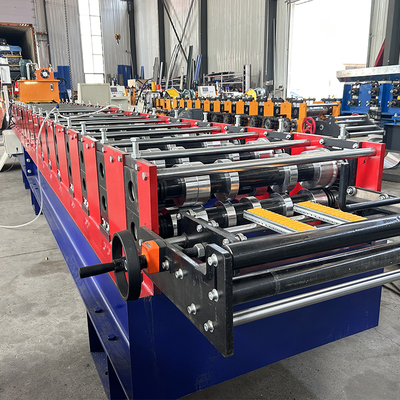 Farbstahl-Selbstverschluss-Metallplatten-Rollformmaschine
