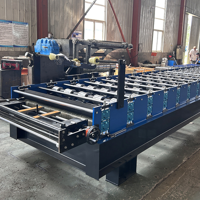 Automatisches Schneiden von Stahldachprofilen, Dachplatten und Rollenformmaschinen zum Verkauf