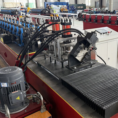 Automatische Größenänderung, Hochgeschwindigkeits-CU-Profil-Flying-Cutting-Rollformmaschine