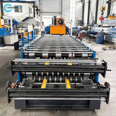 Doppelschicht-Rollformmaschine für Trapez- und Wellbleche
